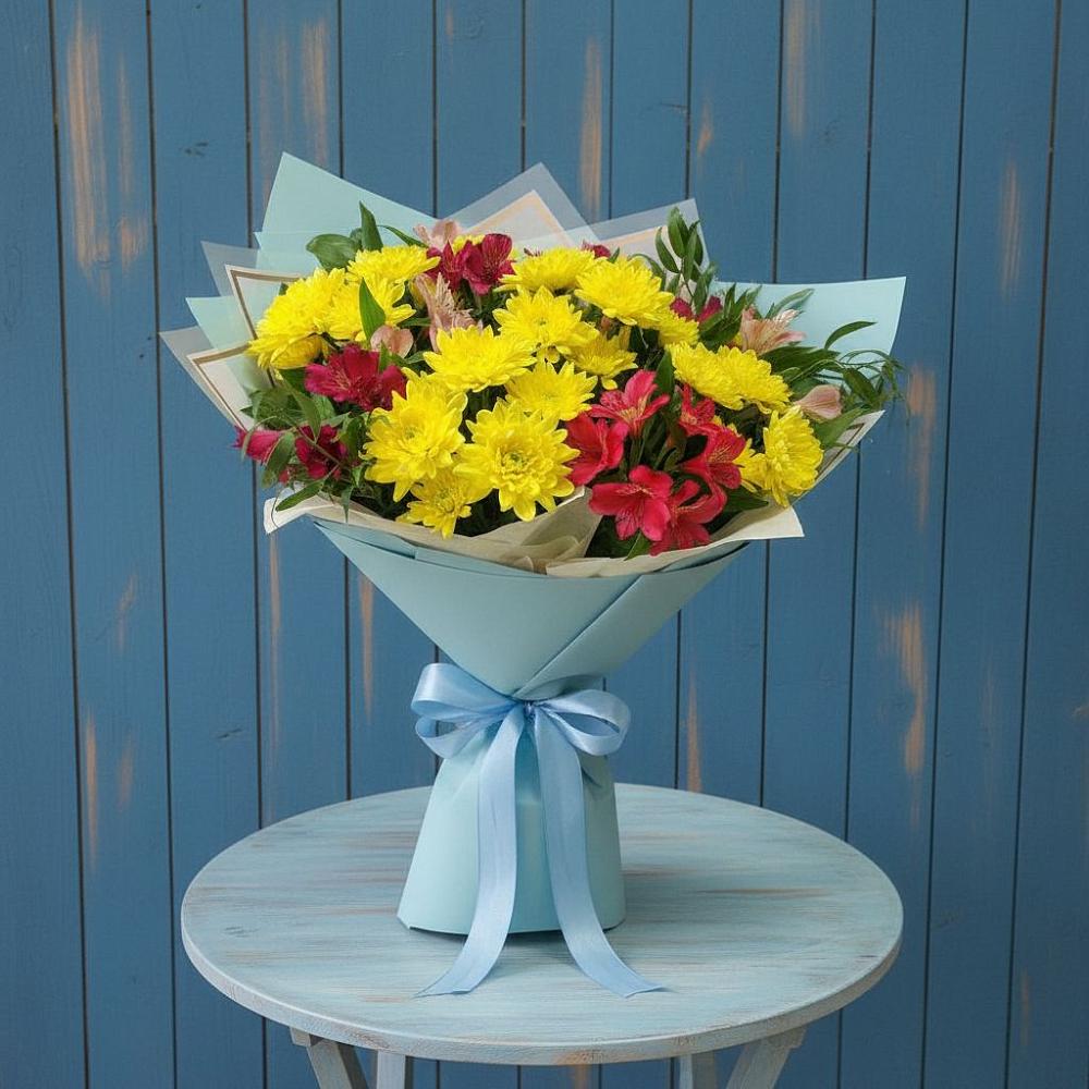 Букет цветов из: Альстромерии и Хризантемы в Хлевном