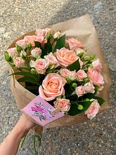 Букет цветов из:  Розы #REPLACE_PRED# Хлевном