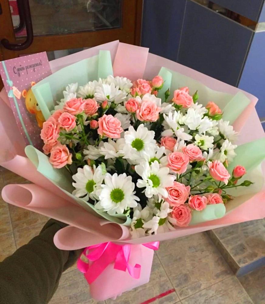 Букет цветов из: Розы и Хризантемы в Хлевном