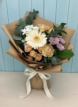 Букет цветов из:  Герберы и Хризантемы в Хлевном