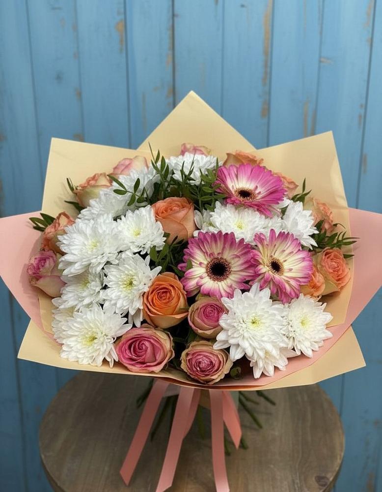 Букет цветов из: Розы, Герберы и Хризантемы в Хлевном