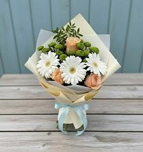 Букет цветов из:  Герберы, Розы и Хризантемы в Хлевном